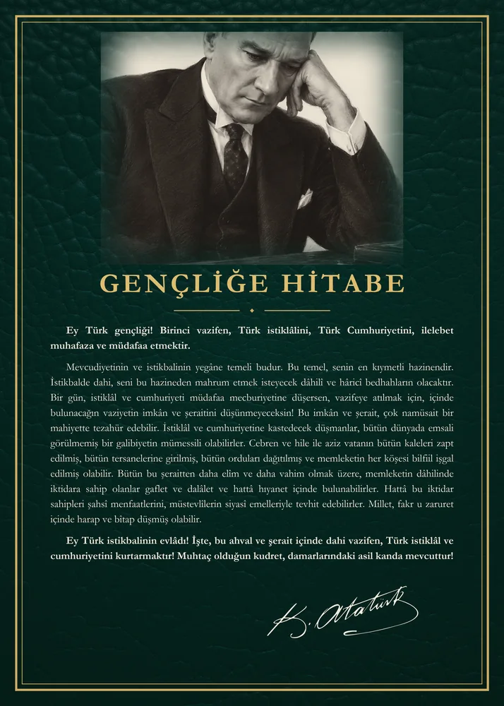 Yeşil Deri Zeminli Masa Başında Atatürk Gençliğe Hitabe Panosu