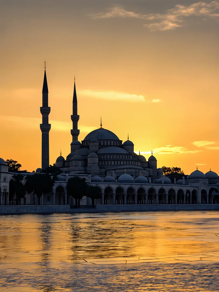 Gün Doğumunda Cami ve Su Kanvas Tablo