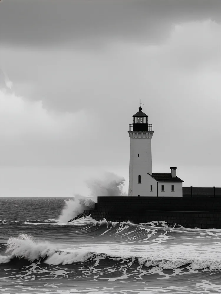 Minimal Siyah Beyaz Deniz Feneri Kanvas Tablo