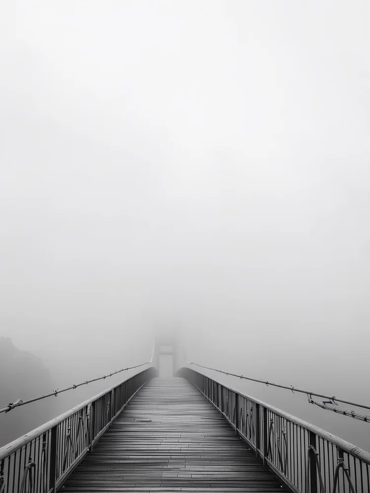 Minimal Siyah Beyaz Sisli Köprü Kanvas Tablo