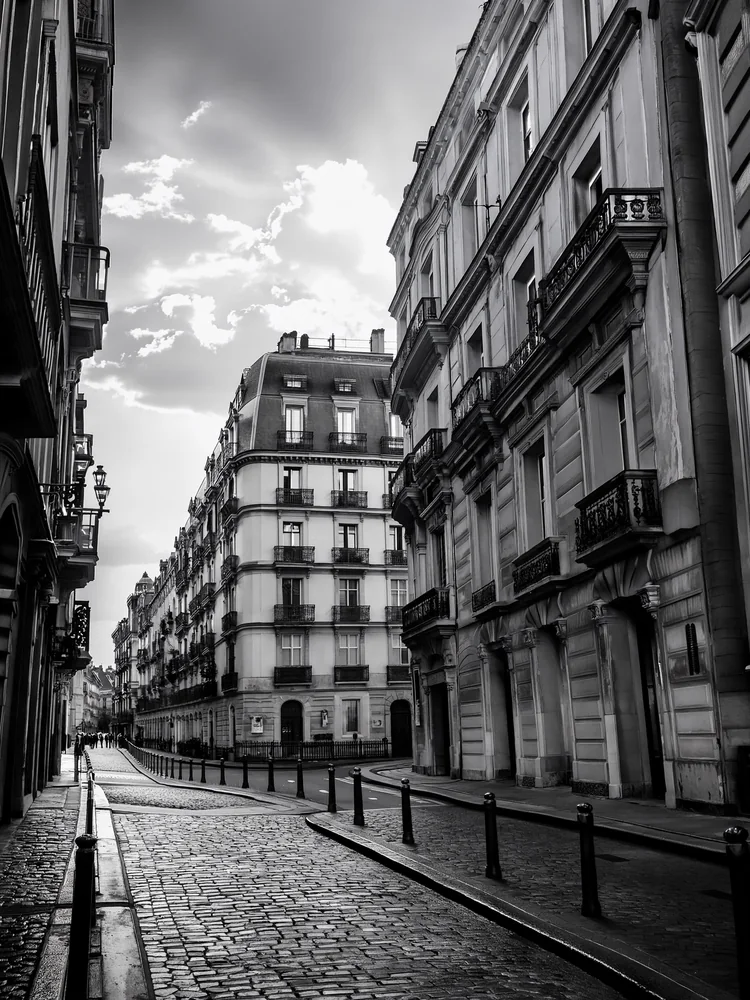 Siyah Beyaz Paris Sokakları Kanvas Tablo