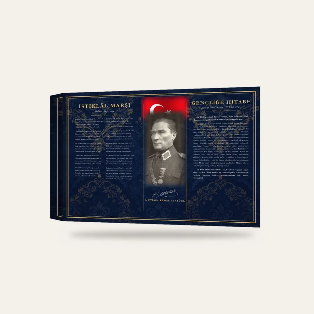 Lacivert Damask Zeminli Üniformalı Atatürk Bayraklı İstiklâl Marşı ve Gençliğe Hitabe Makam Panosu — 3 boyutlu görünüm